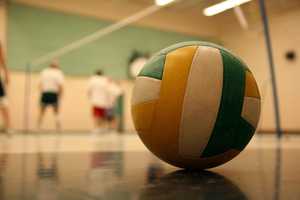 Eastchester Girls Volleyball Teams Hold Successful Clinic