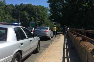 Woman Survives Jump From Bridge To I-95 In Norwalk