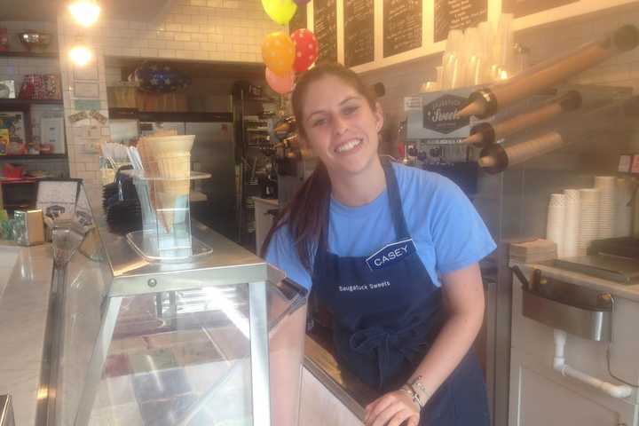 Saugatuck Sweets In Westport Is Finalist In DVlicious Ice Cream Contest