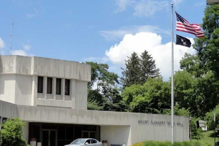 The town of Mount Pleasant has set up a storm shelter for residents at Town Hall in Valhalla.