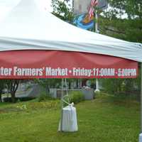 <p>The Danbury Farmers Market is held at Kennedy Park every Friday. </p>