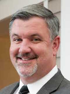 New Canaan Letter: Waveny LifeCare Thanks First County Bank