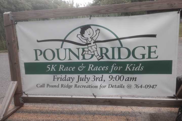 Pound Ridge Runners Prepare For 5K Road Race 