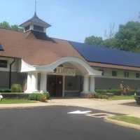 <p>The Mark Twain Library in Redding has completed an expansion of its parking lot. </p>