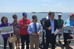 Murphy Pushes Bill To Fund Long Island Sound Preservation