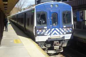 Metro-North Imposes Alcohol Ban For SantaCon Event