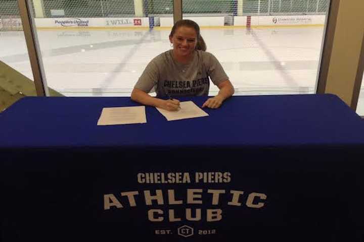 Youth Hockey Director At Stamford's Chelsea Piers Joins Pro Women's Team