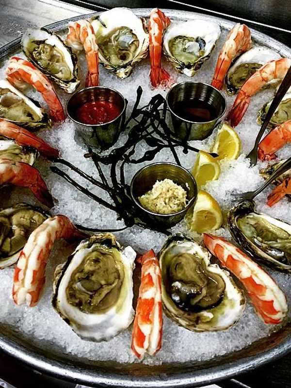 Fairfield's Lobster Post Is Among Area Eateries Offering Summer Dishes