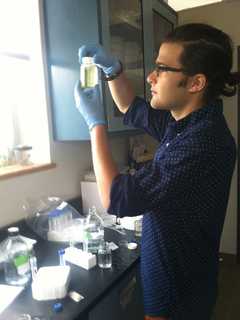 Sarah Lawrence Students Test Water Quality Of Saw Mill River