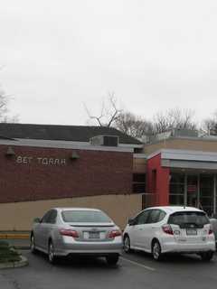 Bet Torah Program Discusses Judaism And Astrology