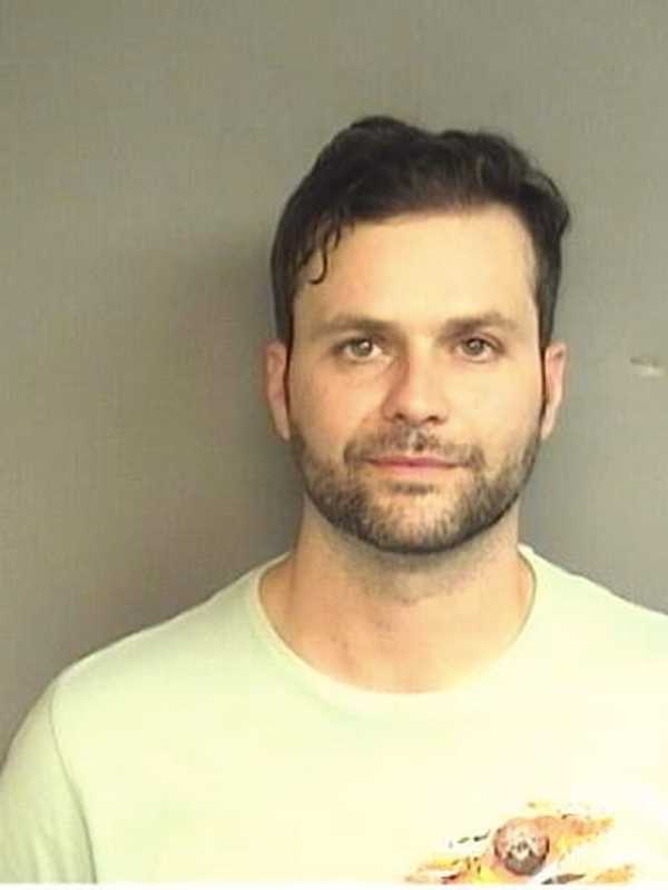 Stamford Man Turns Himself In For Armed Robbery Of Check-Cashing Business