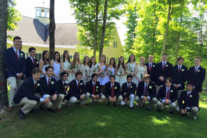 Students From Ridgefield, Weston Graduate From Stratton Mountain School