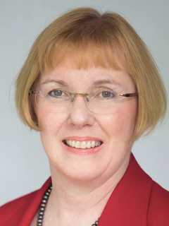 McFadden Earns Democratic Endorsement In Wilton First Selectman Race