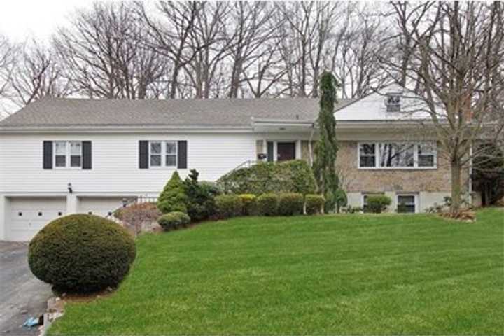 Open Houses Around Greenburgh This Weekend