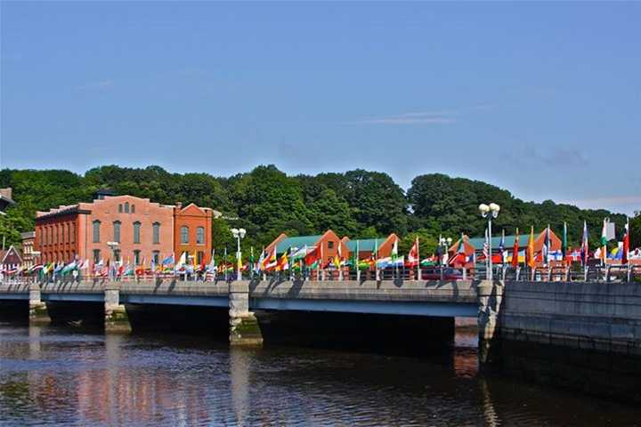 Westport Ranks Among Top Small Towns Across America
