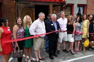 Bogey's Grille & Tap Room Celebrates New Norwalk Location