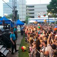 <p>Thursday&#x27;s season debut of the Alive@Five outdoor concert series brings plenty of music lovers to Columbus Park.</p>