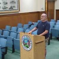 <p>Tuckahoe resident Albert Stern addressing his concerns to the Board of Trustees.</p>