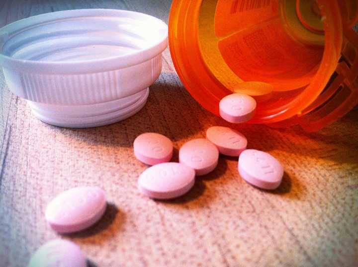 A new study of statins show that more prescriptions could save a significant number of lives over the next 10 years.
