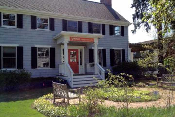 YWCA Darien/Norwalk Offers Toddler Programs, Children's Art Workshops