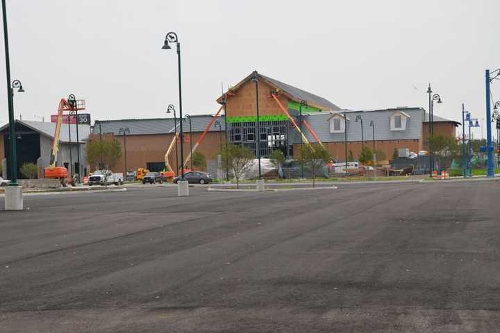 Bass Pro Shops Of Bridgeport Hires General Manager, Announces Jobs Fair