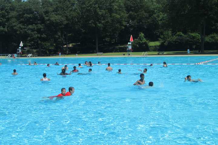 Lifeguards At FDR State Park Save Child From Drowning