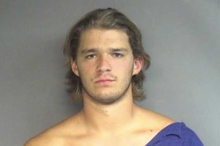 Three Men Gang Up To Attack Darien Man Over Cigarette, Stamford Police Say