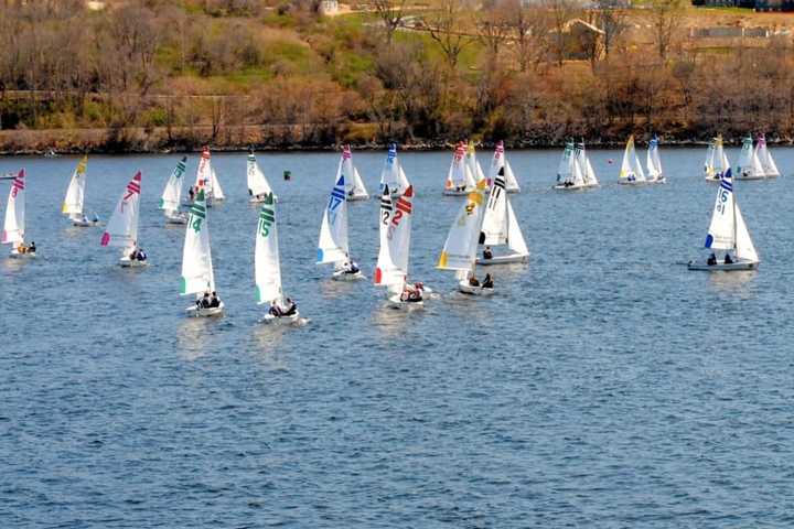 Stamford Schools Sailing Team Ends Season With Two First Place Wins