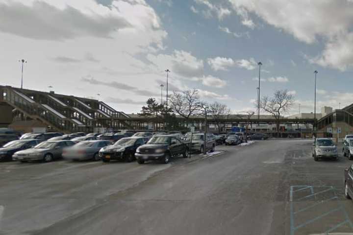 Yonkers, Pleasant Valley Men Injured In Croton-Harmon Train Yard Accident