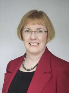 Wilton Republicans, Democrats Nominate Women To Run For First Selectman