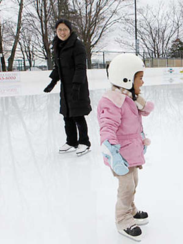 Westport P.A.L Rink Accepting Registration For Ice Skating 
