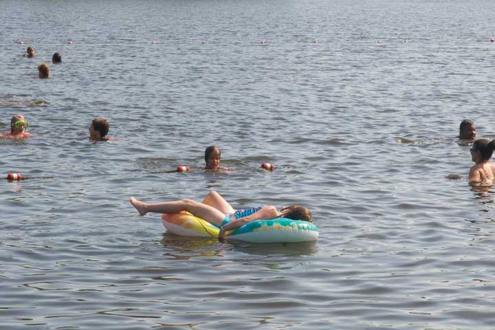 Heat, Round Of Storms Will Mark Workweek In Fairfield