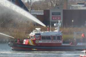 Norwalk Commissions New Fire Rescue Boat