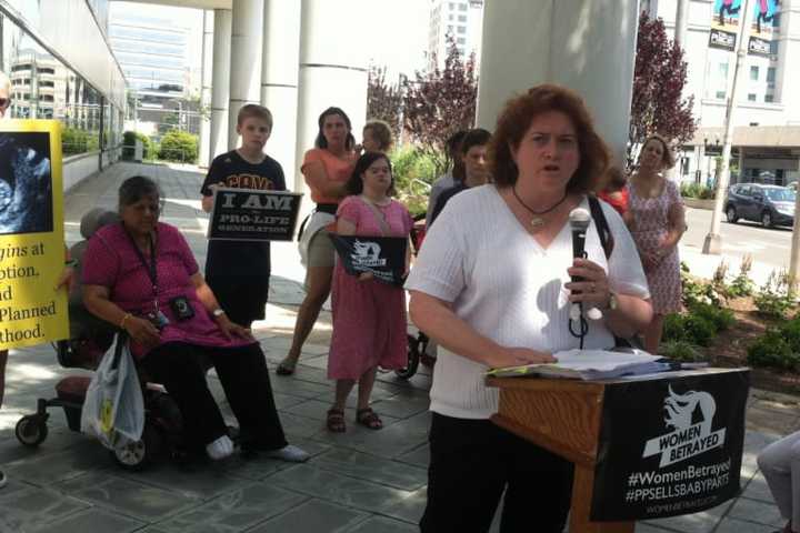 Planned Parenthood Foes Rally Against Abortion In Stamford 