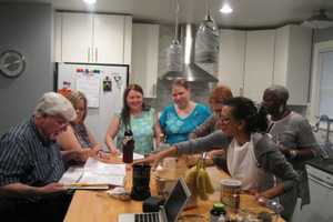 Four Friends Form Healthy Eating Group In Putnam