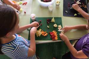 Northern Westchester Hospital Promotes Healthy Eating This Summer