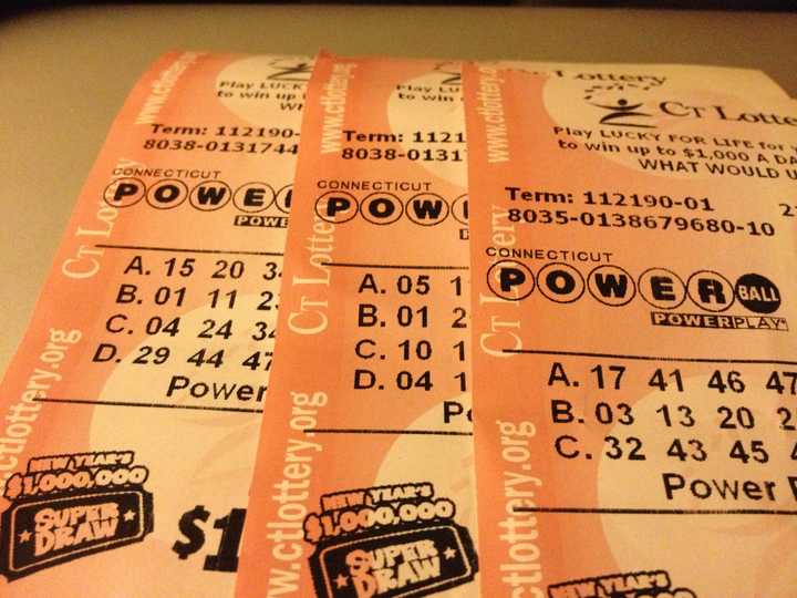 No one matched all six numbers in the Saturday drawing for Powerball, which means the jackpot has now swelled to $400 million.