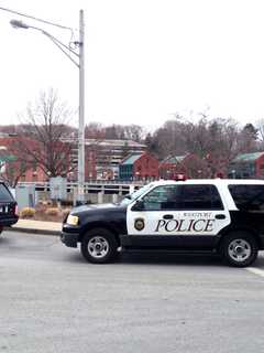 Buckle Up: Westport Cops To Step Up Enforcement Over Memorial Day Weekend