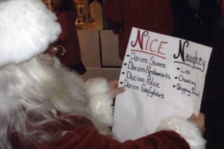 Darien Gets Into The Spirit Of The Season Saturday