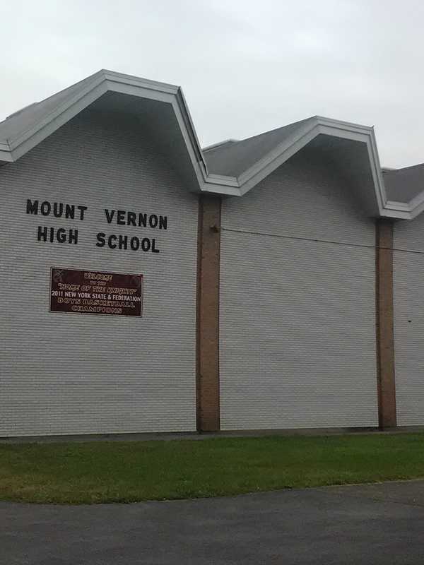 Two Mount Vernon Seniors Can Apply To National Youth Science Camp