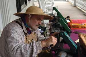 Ridgefield Farmers Market Is DVlicious Finalist