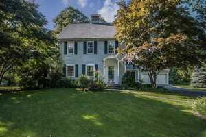 See Darien's Weekly Home Sales