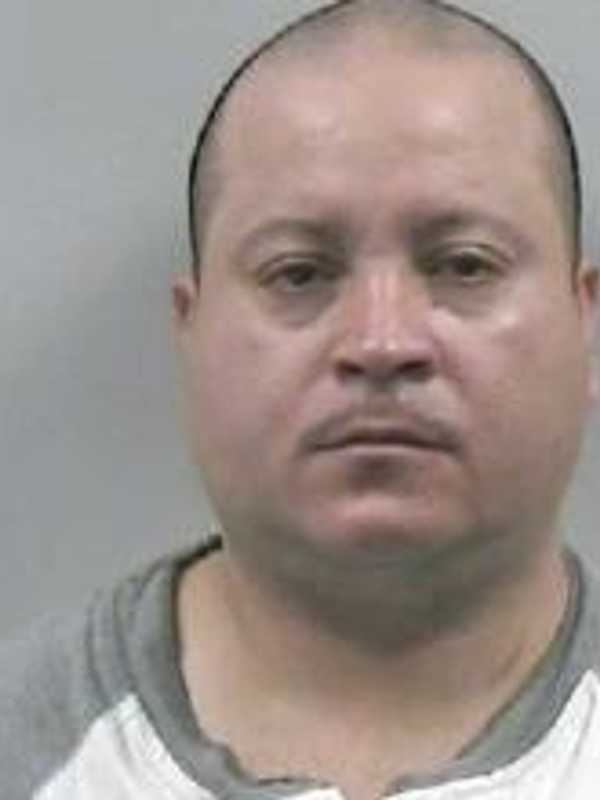 Putnam Sheriff Seeks Man Wanted For Weapons Possession