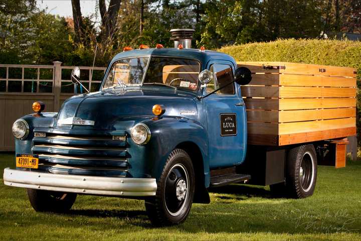 Pizza Luca Brings Authentic Taste of Italy In  A 1952 Chevy To Bedford