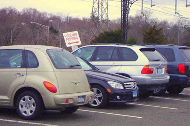 Darien Adds New Technology For Train Station Parking