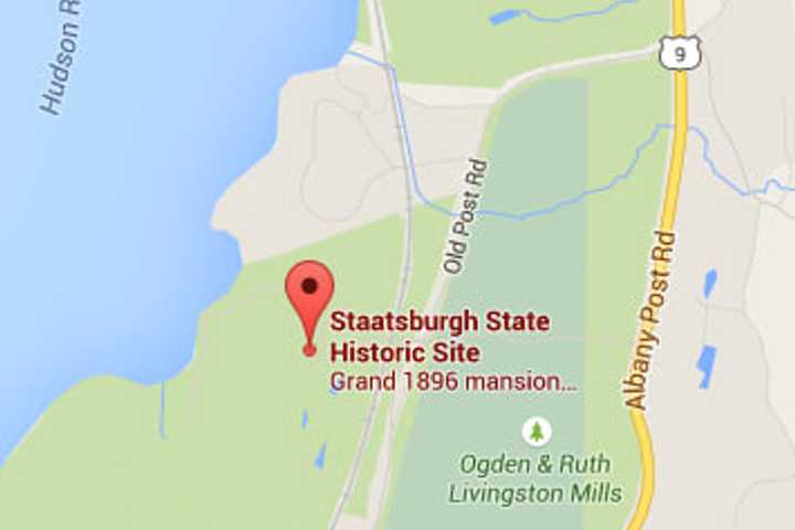 Authorities Continue To Search For Missing Hudson River Kayaker