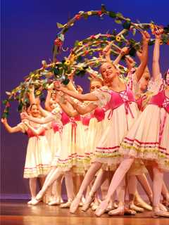 Darien Arts Center Opens Registration For Fall Programs
