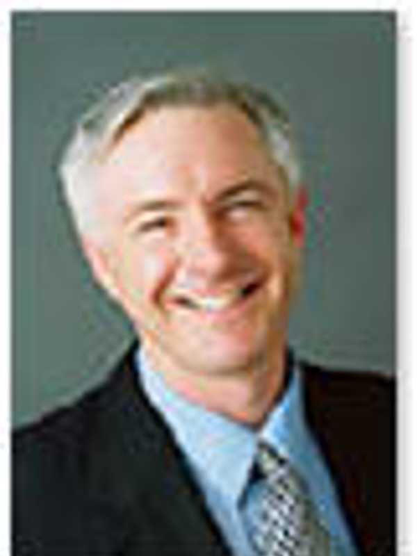 Carpenters Union Endorses Bridgeport Mayor Bill Finch For Re-Election