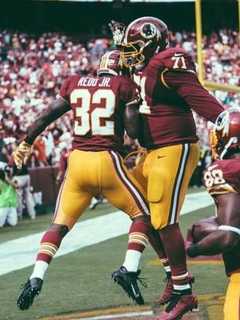 NFL Suspends Norwalk's Silas Redd Indefinitely For Substance Abuse