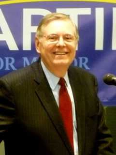 Stamford Mayor Martin Steps On Curtain Call Stage This Weekend